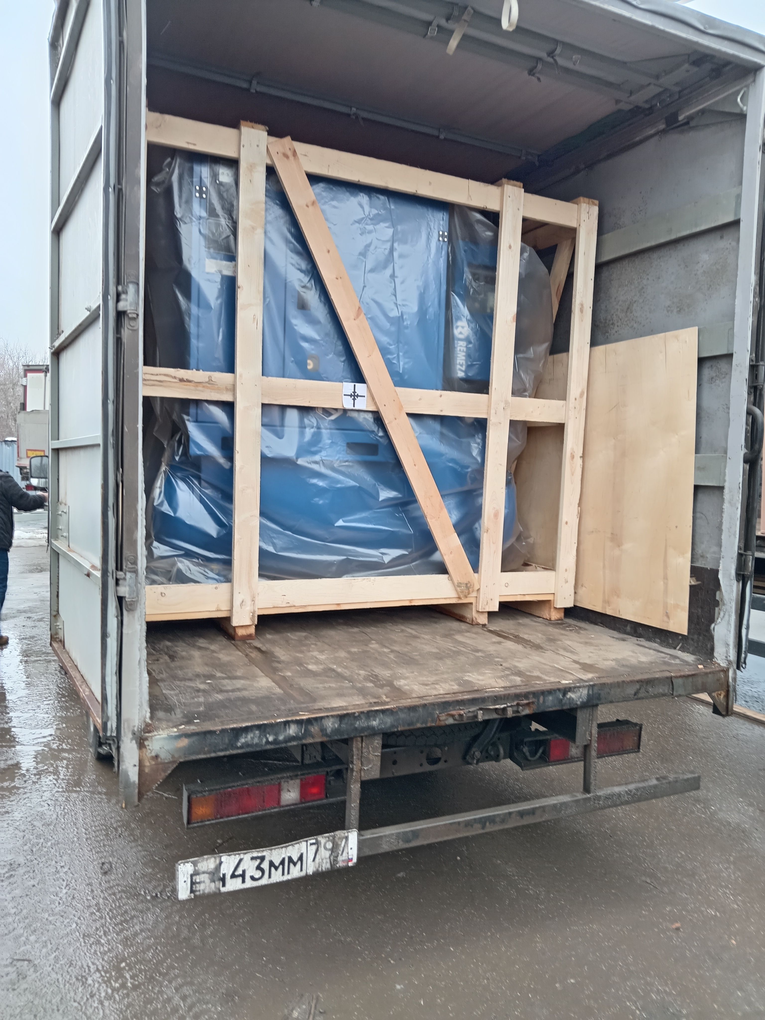 Отгрузка винтового компрессора ВК20Т-16-500Д2 в г. Нижний Новгород