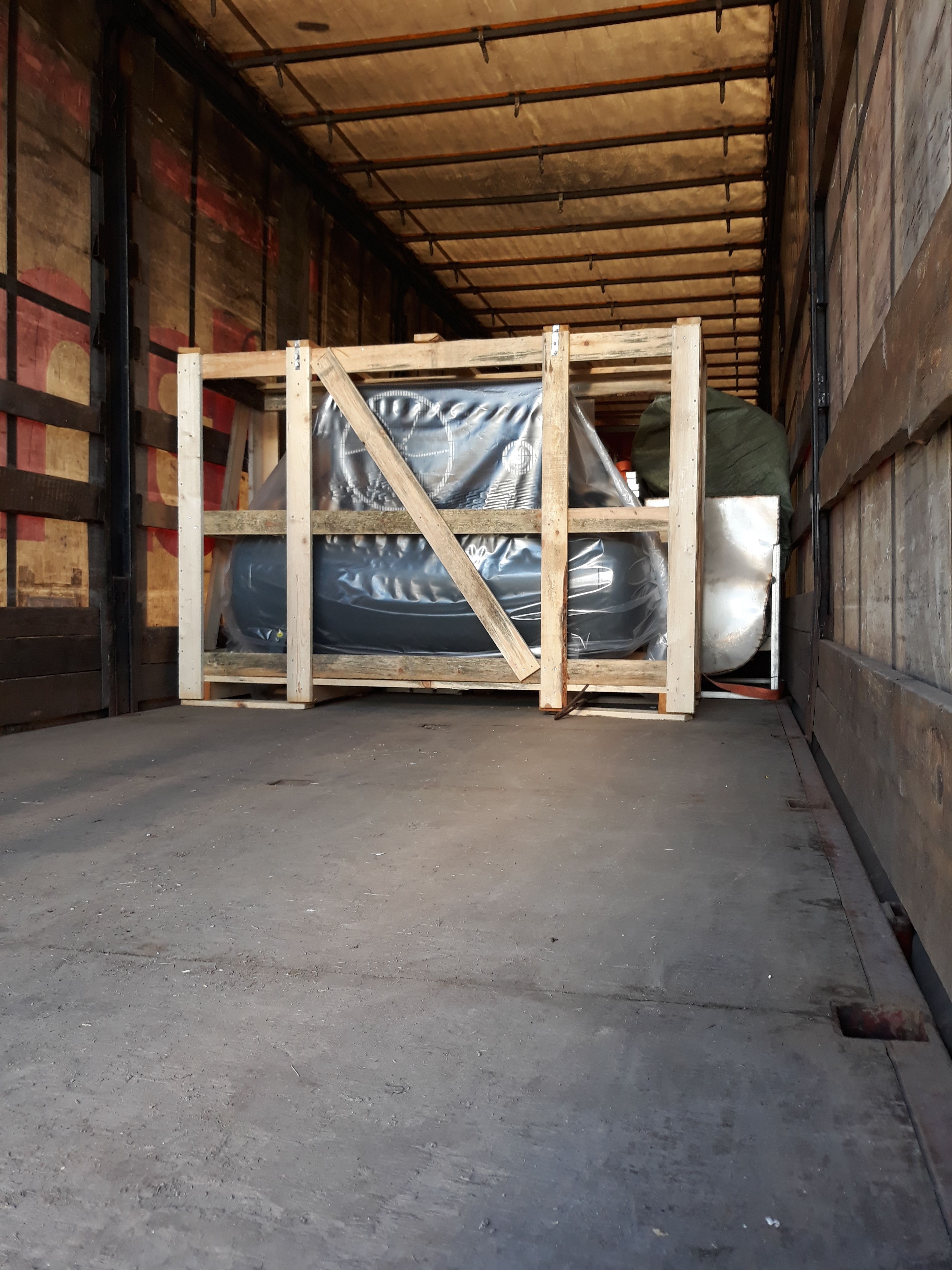 Отгрузка клиенту поршневого компрессора